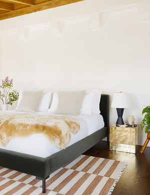 Annet Table Lamp