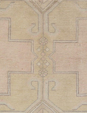 Marthe One-Of-A-Kind Vintage Rug, 4'3