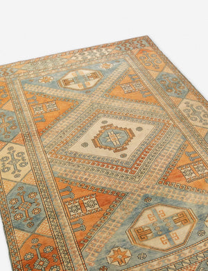 Flora Vintage Rug, 5'7