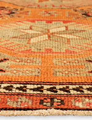 Laurena Vintage Runner Rug, 3'1