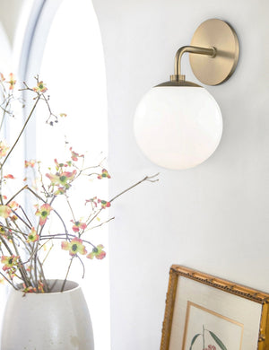 Barella Sconce