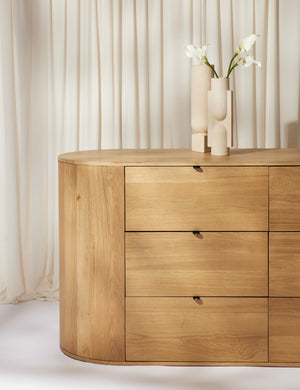 Kono Dresser