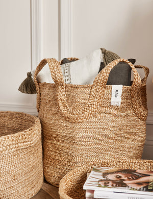 Ecole Basket, Tall by J'Jute