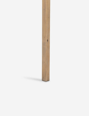 Analisa Desk
