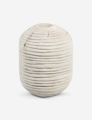 Yanis Vase
