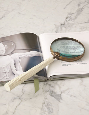 Hartnett Magnifying Glass Object