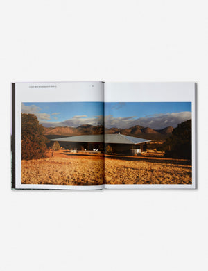 Living in the Mountains - Contemporary Houses in the Mountains Book by Phaidon Press
