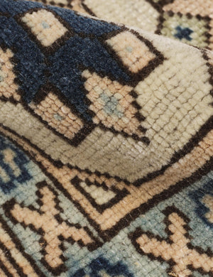 Roana Vintage Rug, 6'9