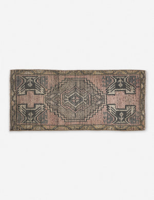 Mereda Vintage Mini Rug, 1'5