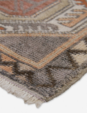 Evena Mini Vintage Rug, 1'10