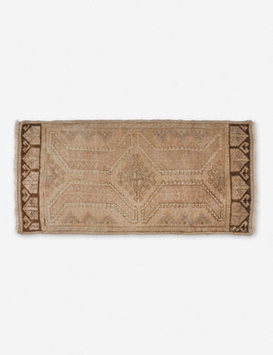 Elmyra Mini Vintage Rug, 1'8