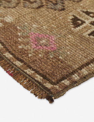 Esila Vintage Mini Rug, 1'5