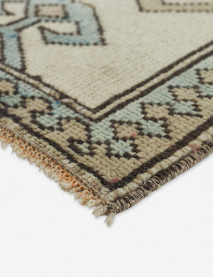 Belig Vintage Rug, 7'8