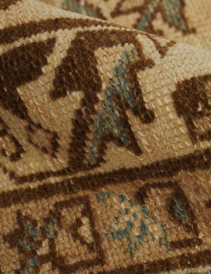 Behiye Vintage Rug, 4' x 6'