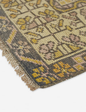 Jacie Vintage Rug, 4' x 7'11