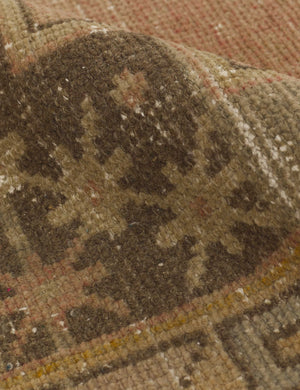 Cemile Vintage Rug, 4' x 8'8