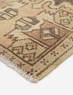 Gul Mini Vintage Rug, 1'7