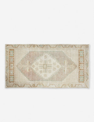 Iker Mini Vintage Rug, 1'8