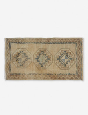 Reva Mini Vintage Rug, 1'8