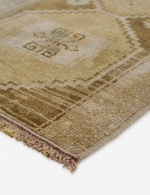 Fahreta Mini Vintage Rug, 1'6