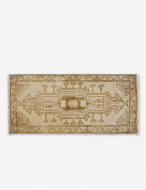Lamija Mini Vintage Rug, 1'7