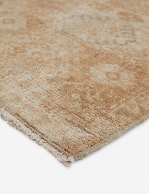 Shia Mini Vintage Rug, 1'8