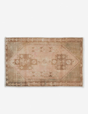 Mei Mini Vintage Rug, 1'10