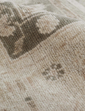 Adorjan Vintage Rug, 4'7