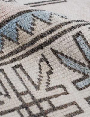 Yessica Vintage Rug, 4'9