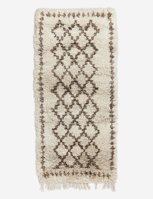 Calacata Vintage Moroccan Rug, 2'6