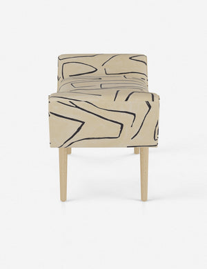 Amaury Bench