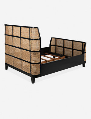 Pavia Bed, Queen