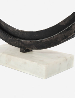 Ailis Circular Sculpture