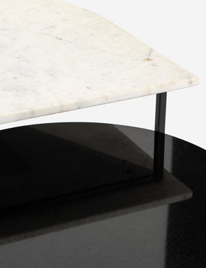 Moderne Coffee Table