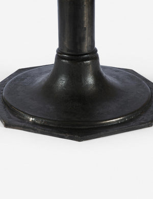 Victoria Round Dining Table