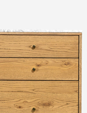 Isa Desk
