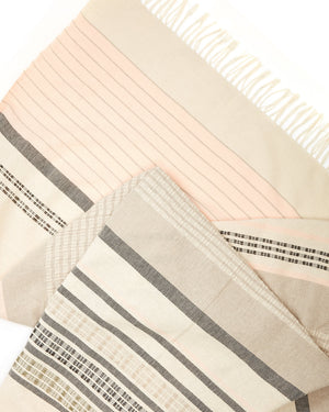 MINNA ILSE THROW