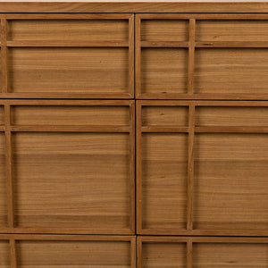 Stazie Dresser