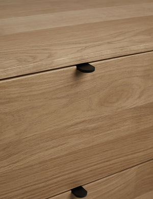 Kono Dresser