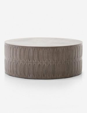 Mal concrete indoor and outdoor round coffee table